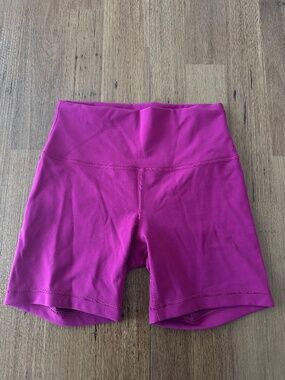 Lululemon Wunder Train Short